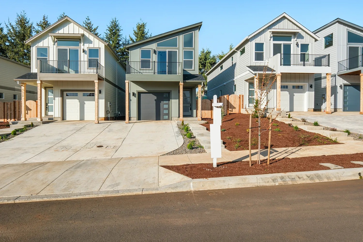 Hood View Estates